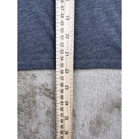 The Nike Tee Detroit Tigers MLB Women's Short Sleeve V Neck Tee Size XS - Picture 4 of 6